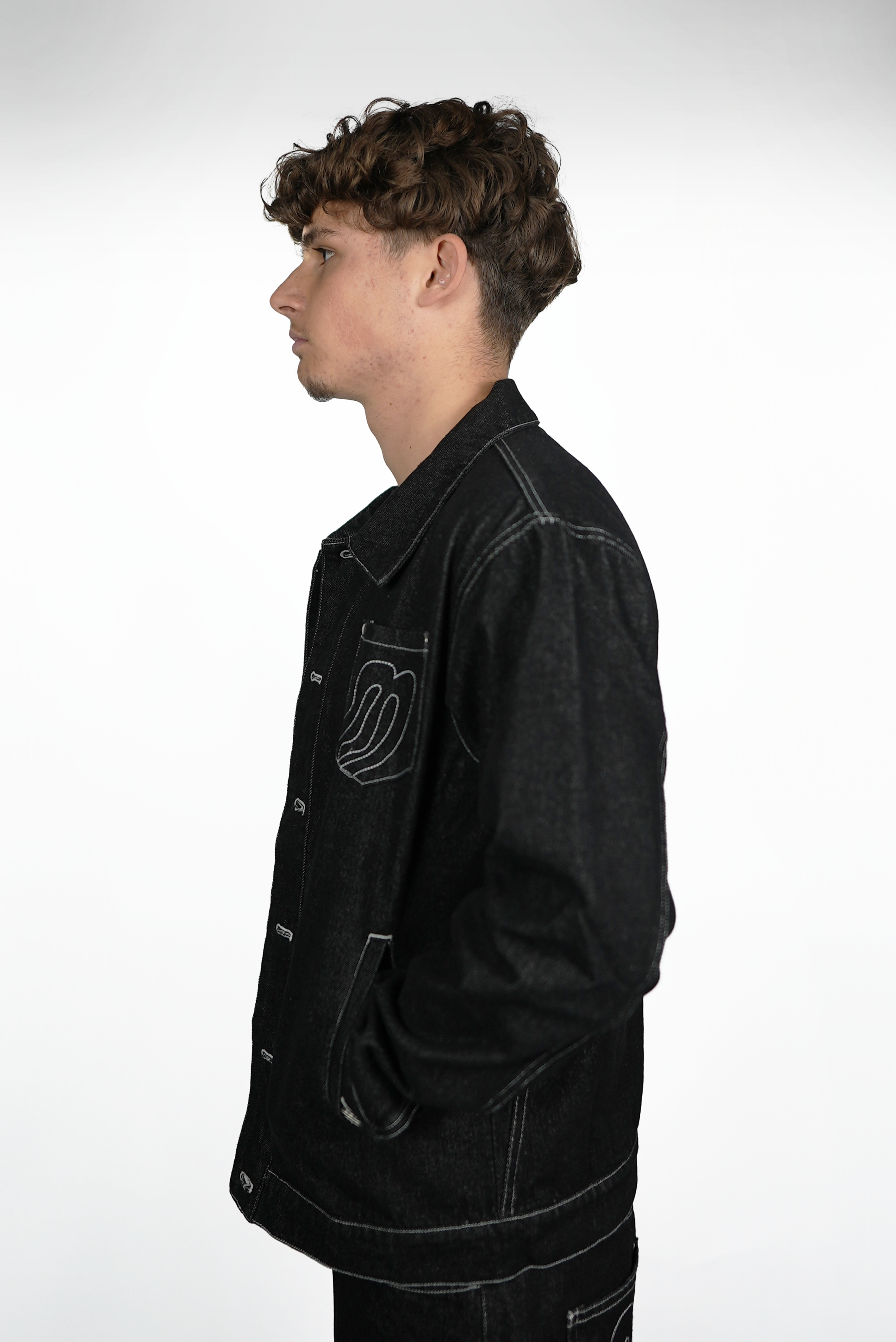 VESTE EN JEAN NOIR